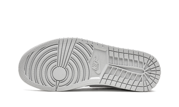 AIR JORDAN 1 LOW NEUTRAL GREY 2021 — Stock