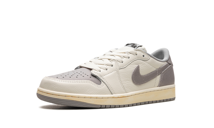 AIR JORDAN 1 LOW OG ATMOSPHERE GREY