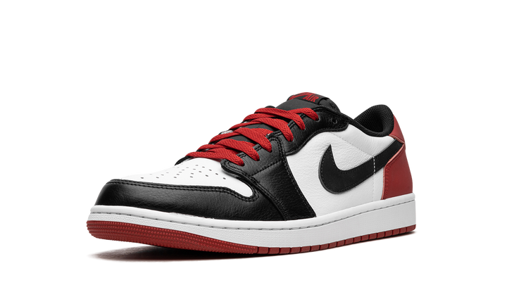 AIR JORDAN 1 LOW OG BLACK TOE (2023)