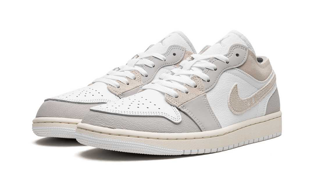 AIR JORDAN 1 LOW OG EX TECH GREY