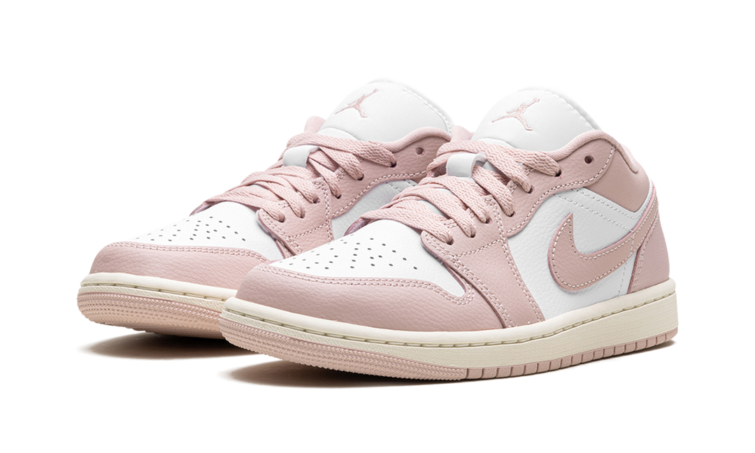 AIR JORDAN 1 LOW PINK OXFORD WOMENS