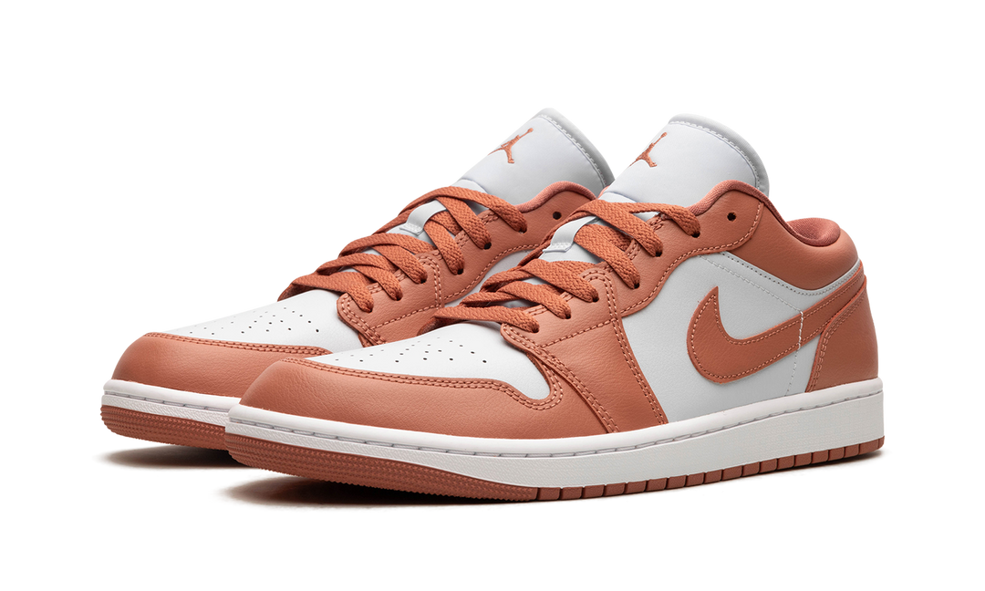AIR JORDAN 1 LOW PINK SALMON WOMENS