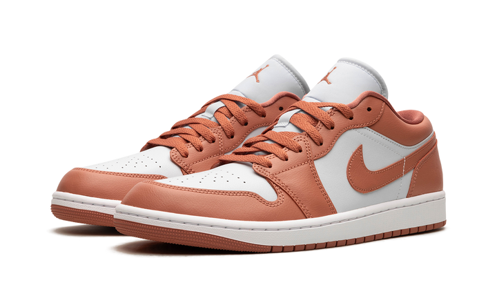AIR JORDAN 1 LOW PINK SALMON WOMENS