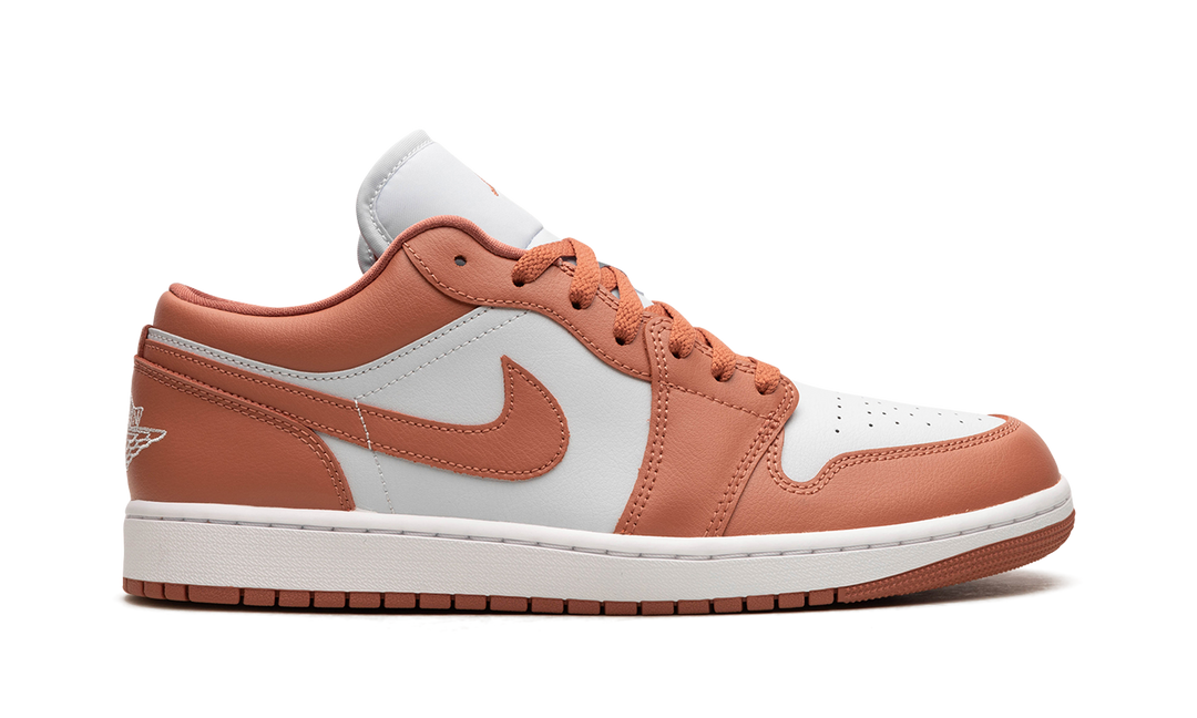 AIR JORDAN 1 LOW PINK SALMON WOMENS