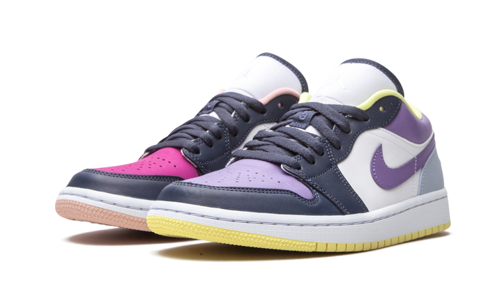 AIR JORDAN 1 LOW PURPLE MAGENTA