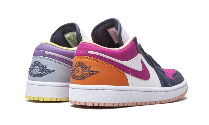 AIR JORDAN 1 LOW PURPLE MAGENTA