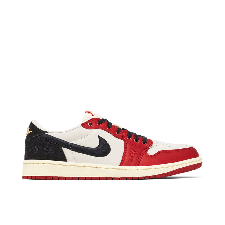 AIR JORDAN 1 LOW RETRO OG X TROPHY ROOM AWAY — Stock 