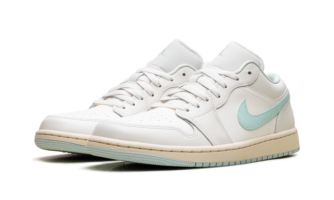 AIR JORDAN 1 LOW SAIL IGLOO WOMENS