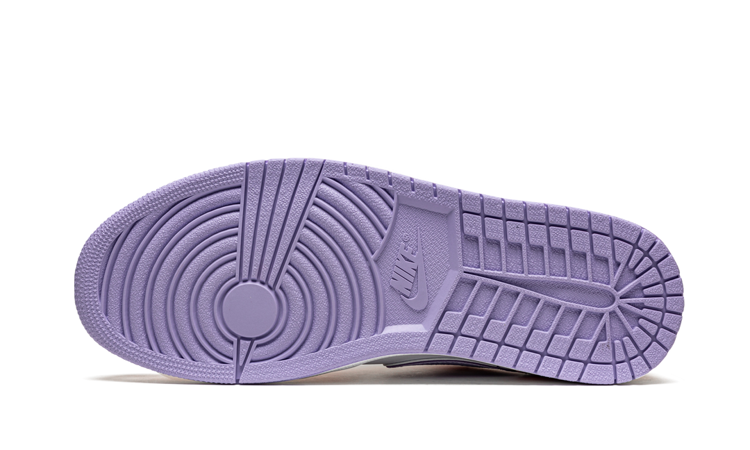 AIR JORDAN 1 LOW SE ARCTIC PUNCH