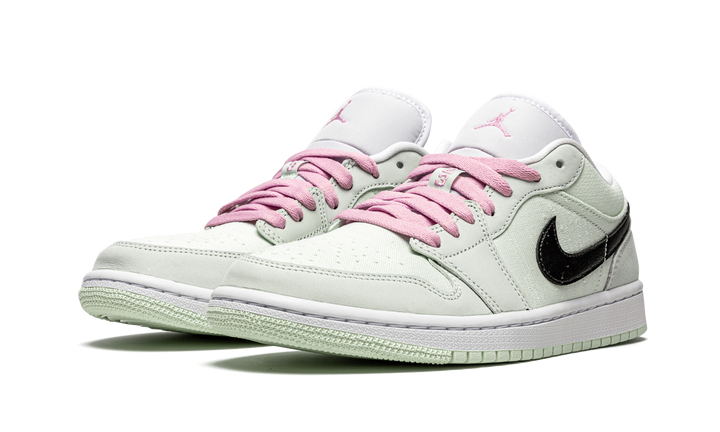 AIR JORDAN 1 LOW SE BARELY GREEN WOMENS