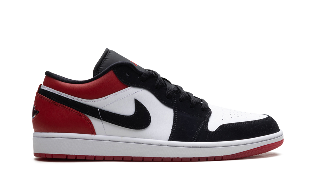 AIR JORDAN 1 LOW SE BLACK TOE (2025) — Stock 