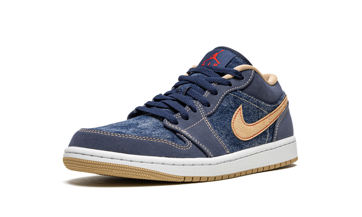 AIR JORDAN 1 LOW SE DENIM