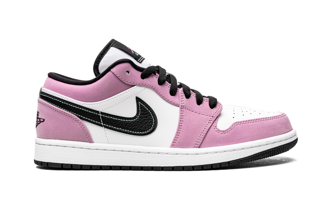 AIR JORDAN 1 LOW SE LIGHT PURPLE