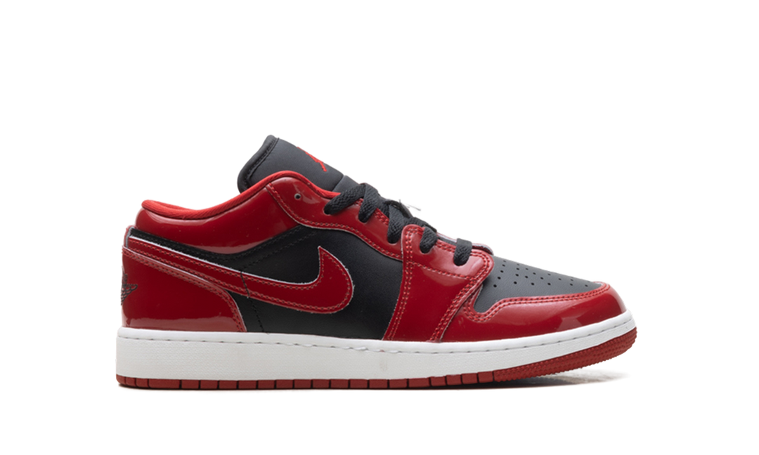 AIR JORDAN 1 LOW SE PATENT BRED TOE GS