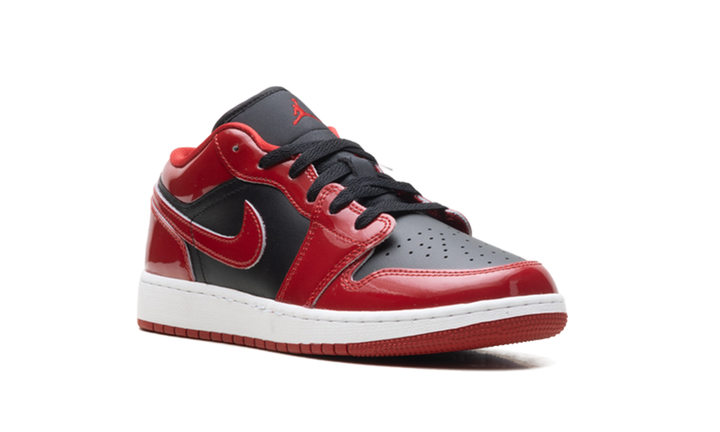 AIR JORDAN 1 LOW SE PATENT BRED TOE GS
