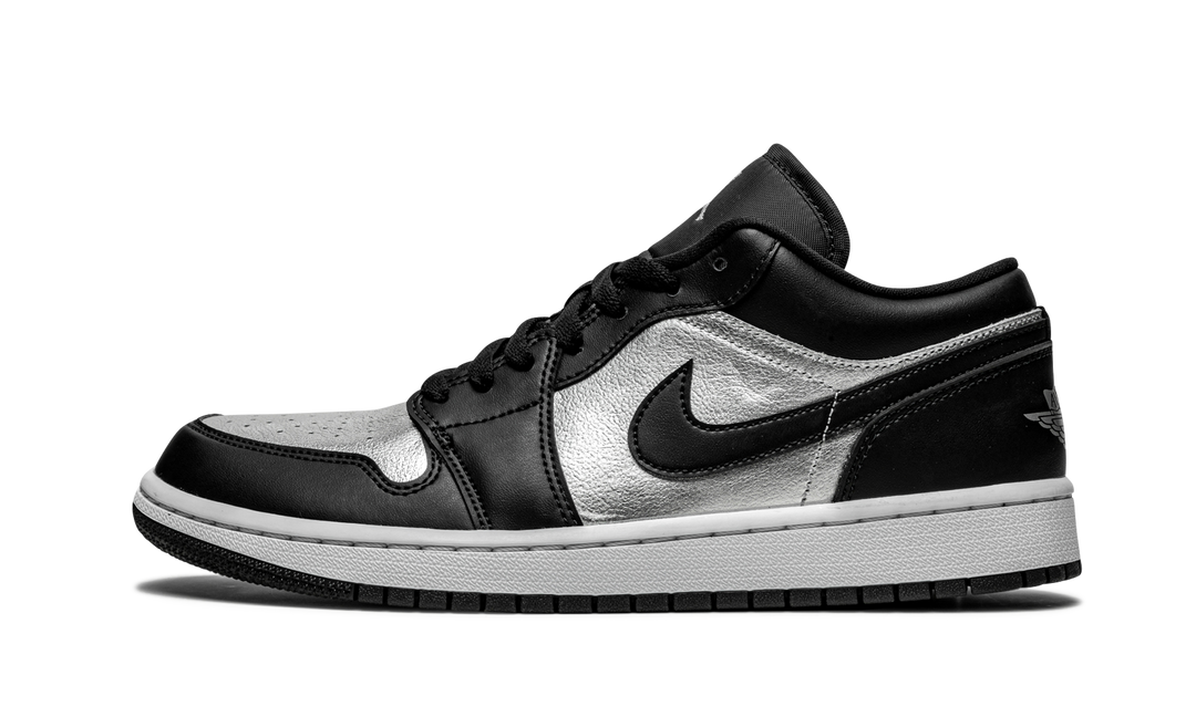 AIR JORDAN 1 LOW SE SILVER TOE WOMENS