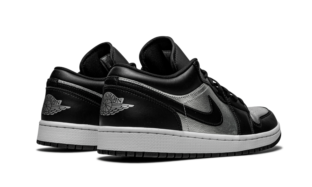 AIR JORDAN 1 LOW SE SILVER TOE WOMENS