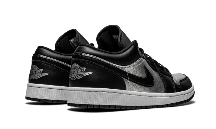AIR JORDAN 1 LOW SE SILVER TOE WOMENS