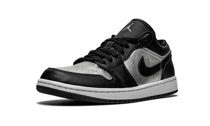 AIR JORDAN 1 LOW SE SILVER TOE WOMENS