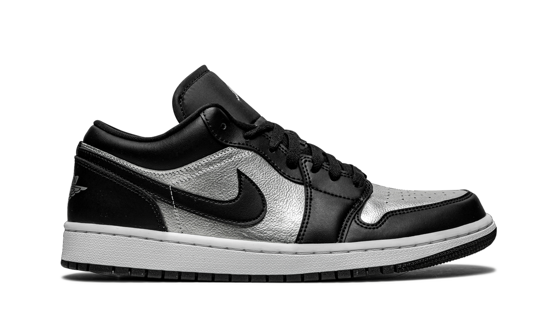 AIR JORDAN 1 LOW SE SILVER TOE WOMENS