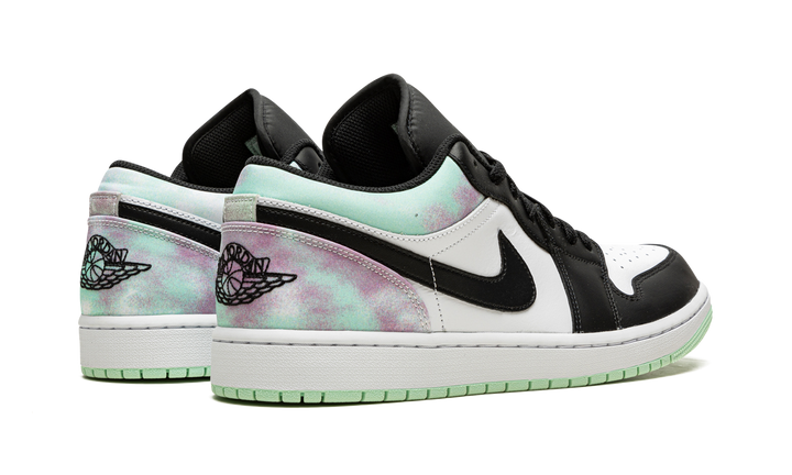 AIR JORDAN 1 LOW SE TIE-DYE