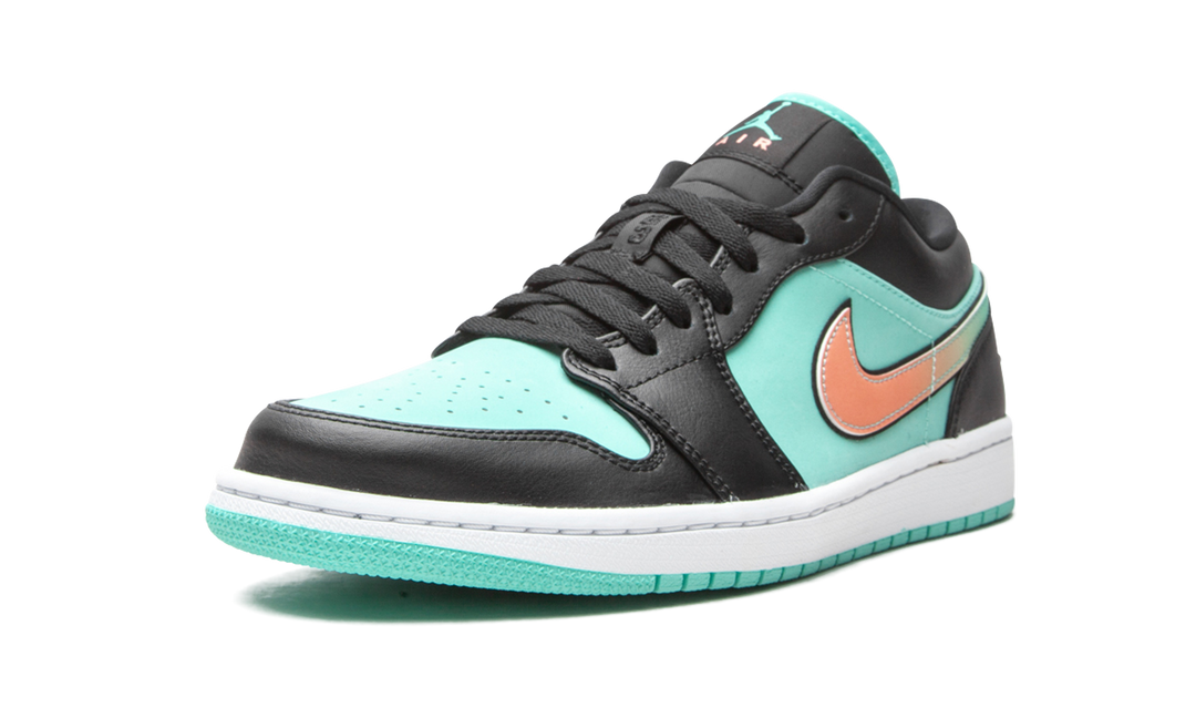 AIR JORDAN 1 LOW SE TROPICAL TWIST