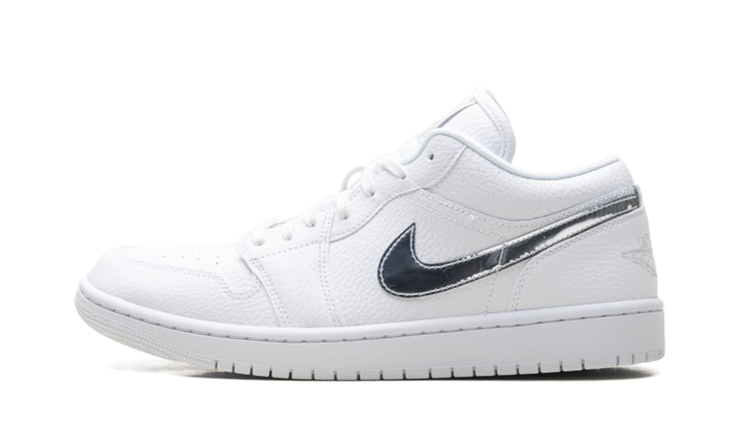 AIR JORDAN 1 LOW SE WHITE METALLIC SILVER WOMENS