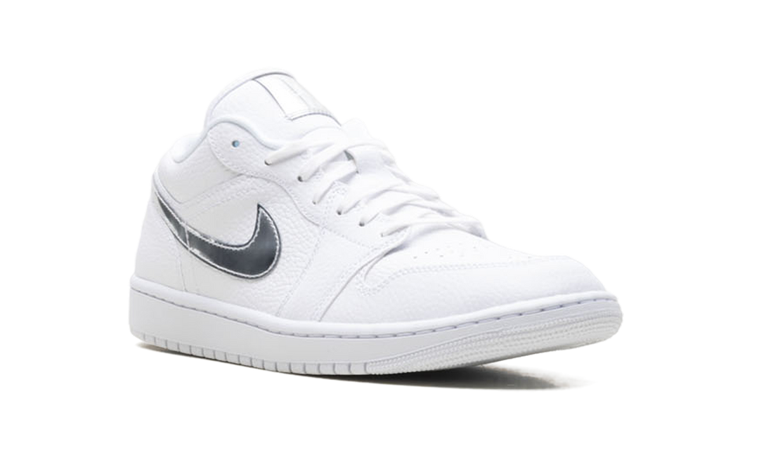 AIR JORDAN 1 LOW SE WHITE METALLIC SILVER WOMENS