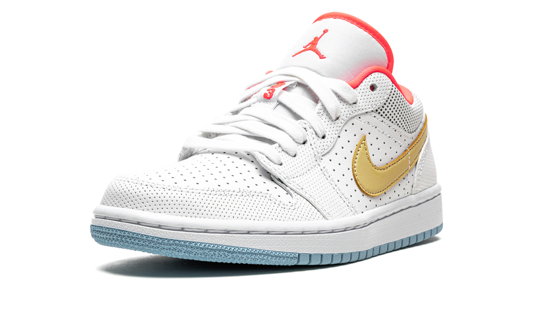 AIR JORDAN 1 LOW SE WHITE SESAME WOMENS