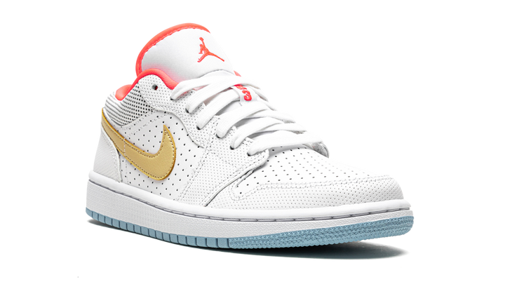 AIR JORDAN 1 LOW SE WHITE SESAME WOMENS