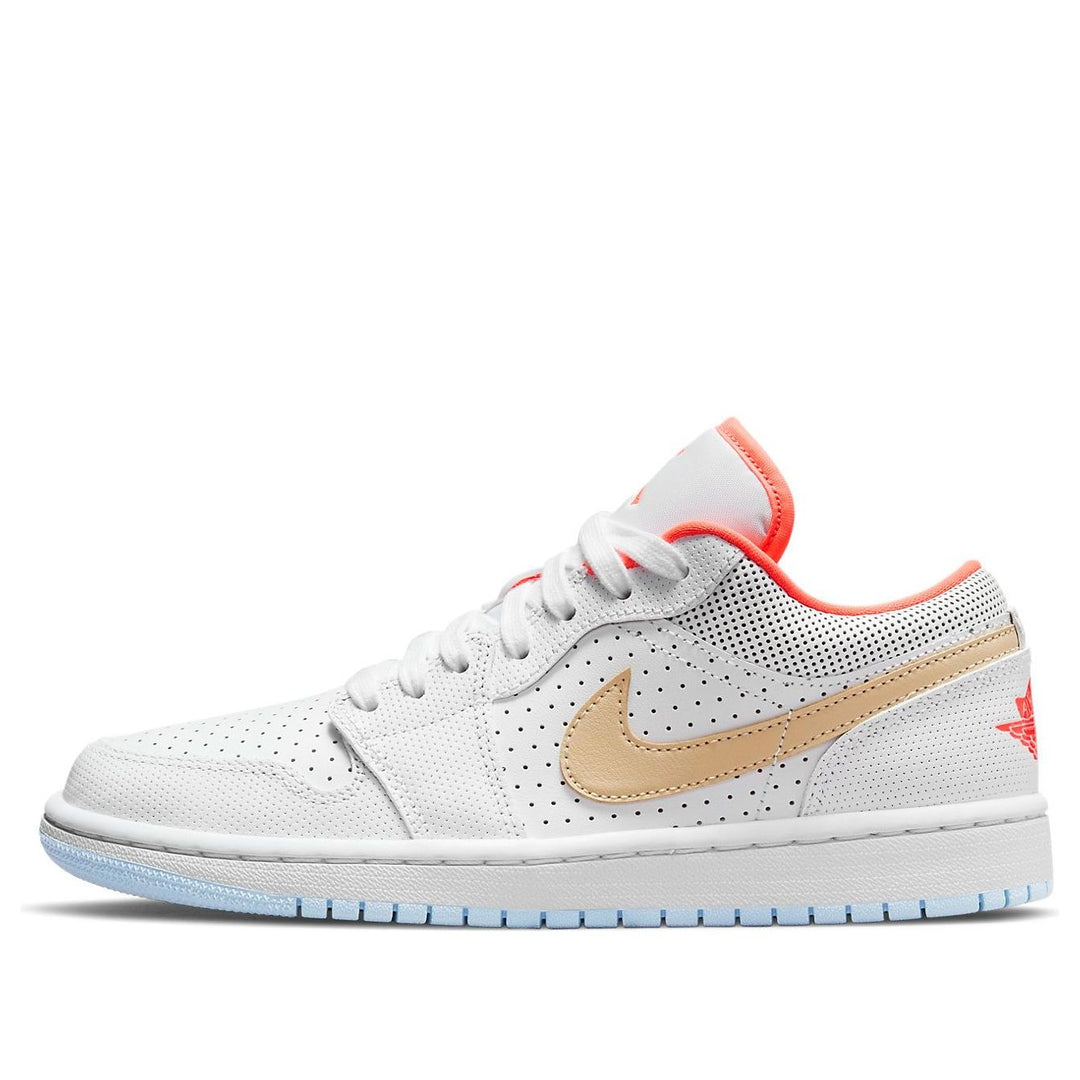 AIR JORDAN 1 LOW SE WHITE SESAME WOMENS
