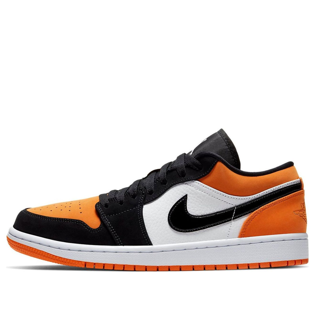AIR JORDAN 1 LOW &