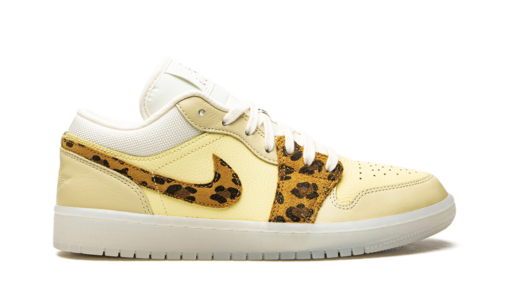 AIR JORDAN 1 LOW SNKRS DAY WOMENS