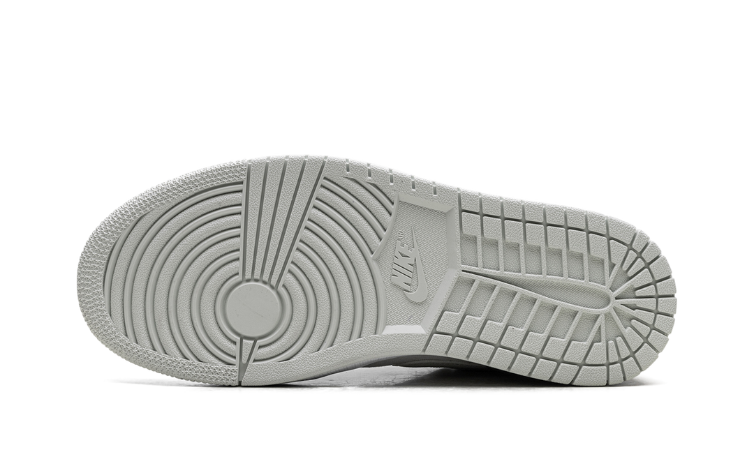 AIR JORDAN 1 LOW SPRUCE AURA WOMENS