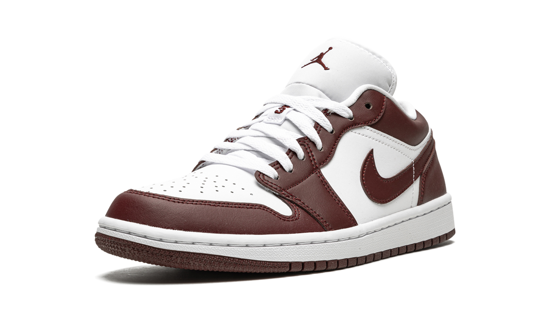 AIR JORDAN 1 LOW TEAM RED WOMENS