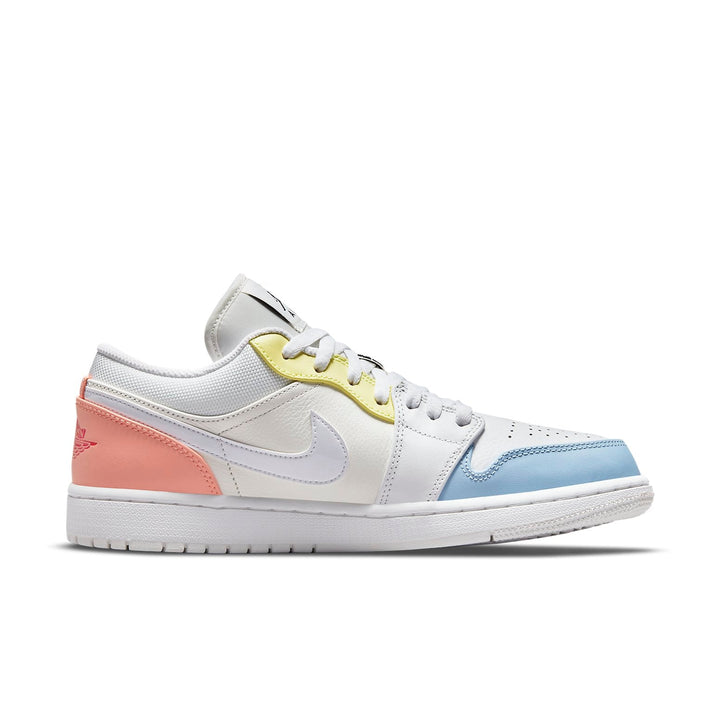 AIR JORDAN 1 LOW TO MY FIRST COACH