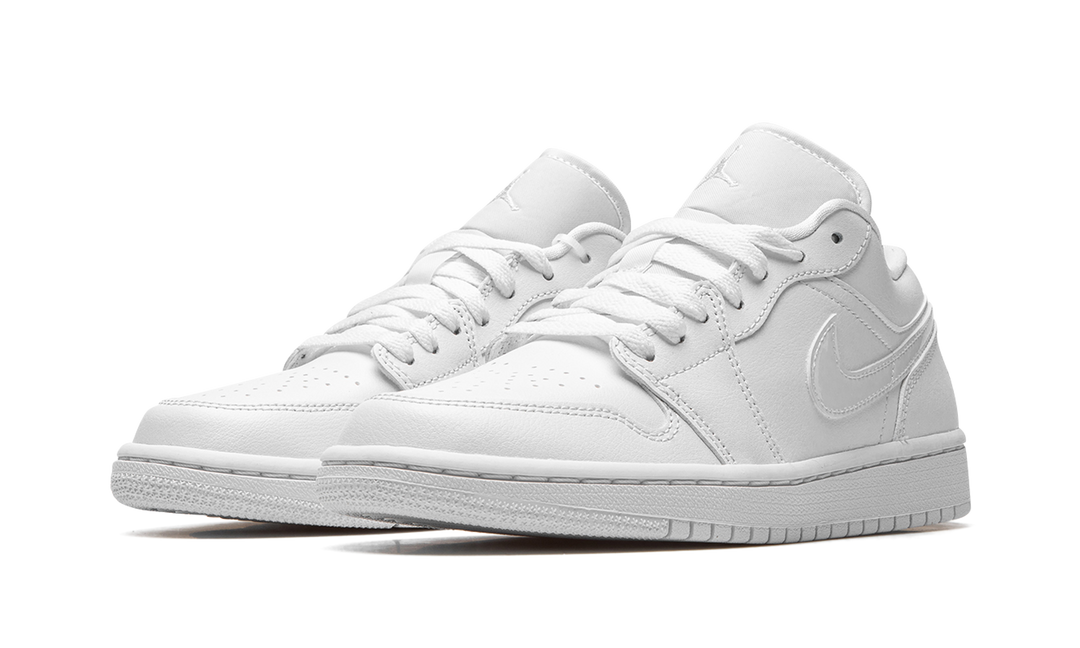 AIR JORDAN 1 LOW TRIPLE WHITE WOMENS