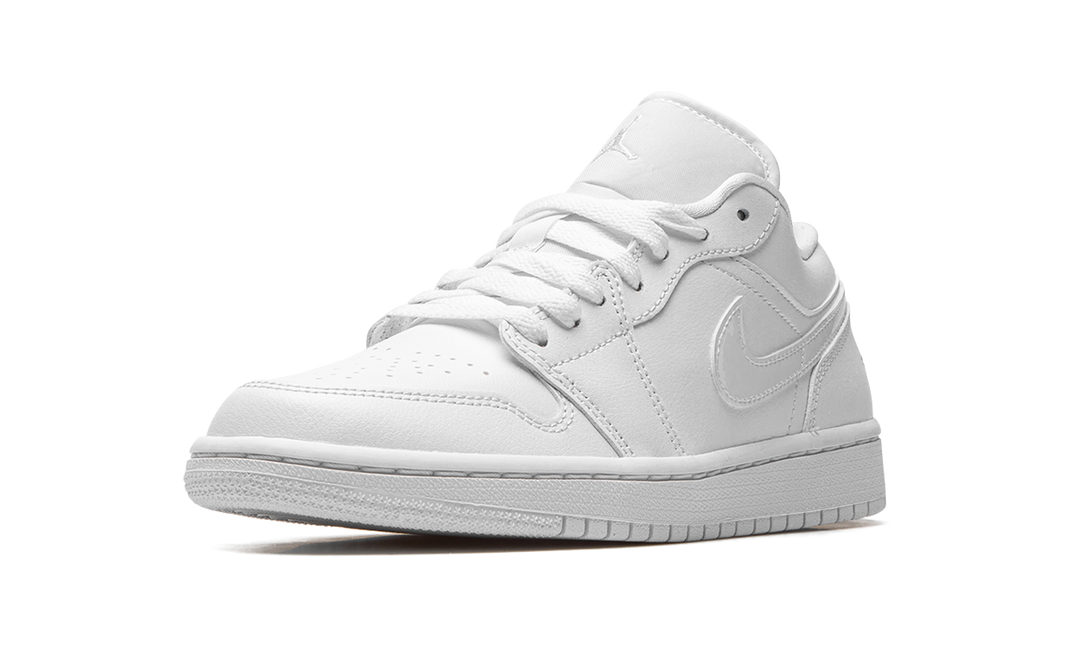 AIR JORDAN 1 LOW TRIPLE WHITE WOMENS