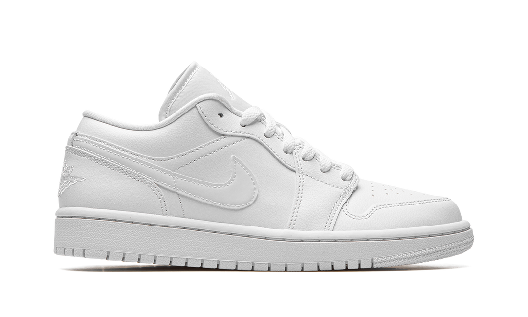AIR JORDAN 1 LOW TRIPLE WHITE WOMENS