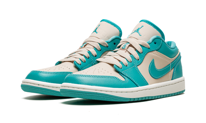 AIR JORDAN 1 LOW TROPICAL TEAL WOMENS