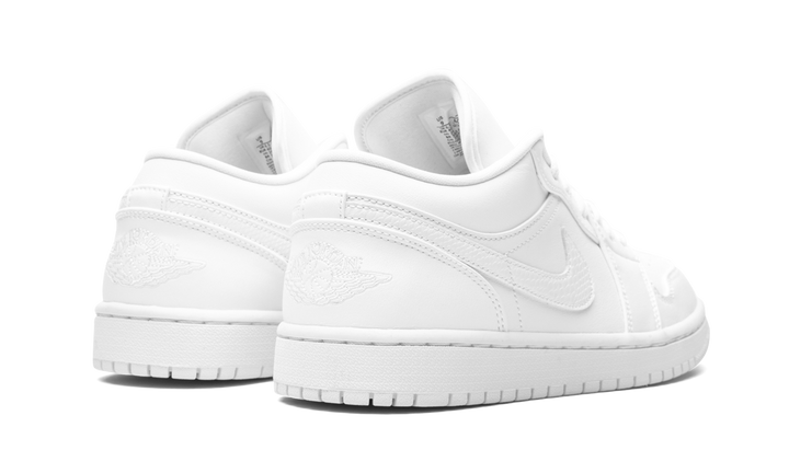 AIR JORDAN 1 LOW WHITE WOMENS