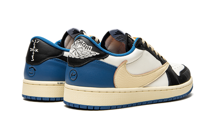 FRAGMENT DESIGN X TRAVIS SCOTT X AIR JORDAN 1 RETRO LOW OG &