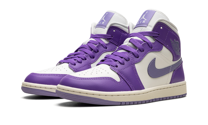 AIR JORDAN 1 MID ACTION GRAPE WOMENS