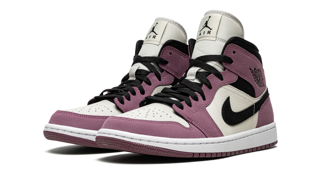 AIR JORDAN 1 MID BERRY PINK WOMENS