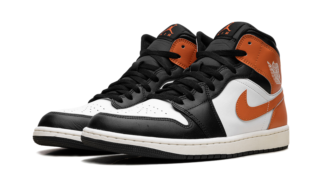 AIR JORDAN 1 MID BLACK TOE STARFISH
