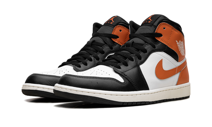 AIR JORDAN 1 MID BLACK TOE STARFISH