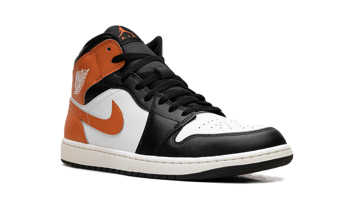 AIR JORDAN 1 MID BLACK TOE STARFISH