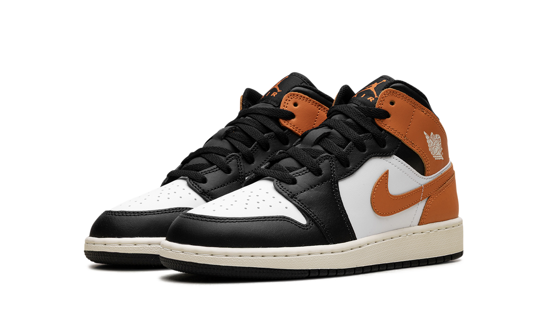 AIR JORDAN 1 MID BLACK TOE STARFISH GS