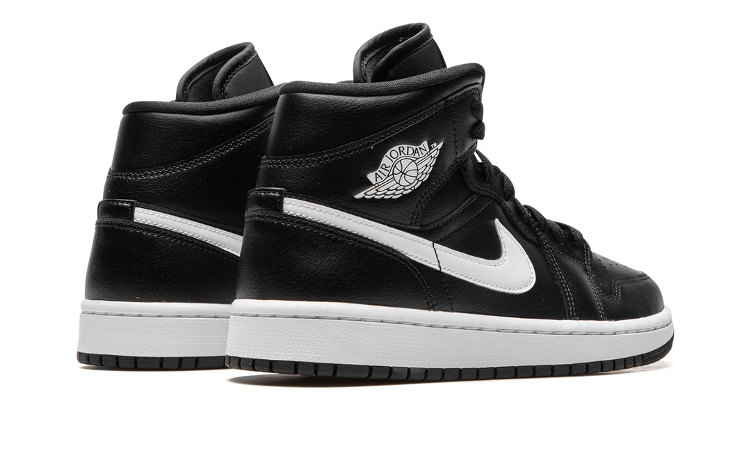 AIR JORDAN 1 MID BLACK WHITE WOMENS