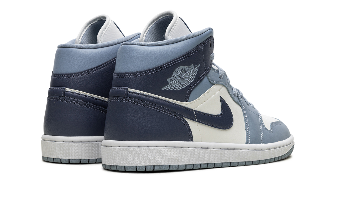 AIR JORDAN 1 MID DIFFUSED BLUE WOMENS